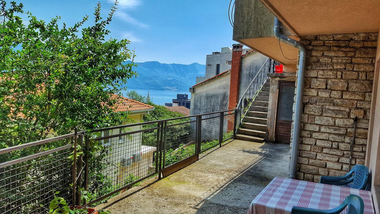 Apartmani Cupic ブドヴァ エクステリア 写真